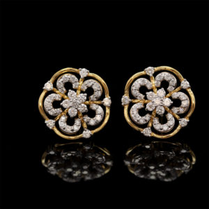 0.70 ct Yellow Gold Excellent Cut Diamonds Earrings