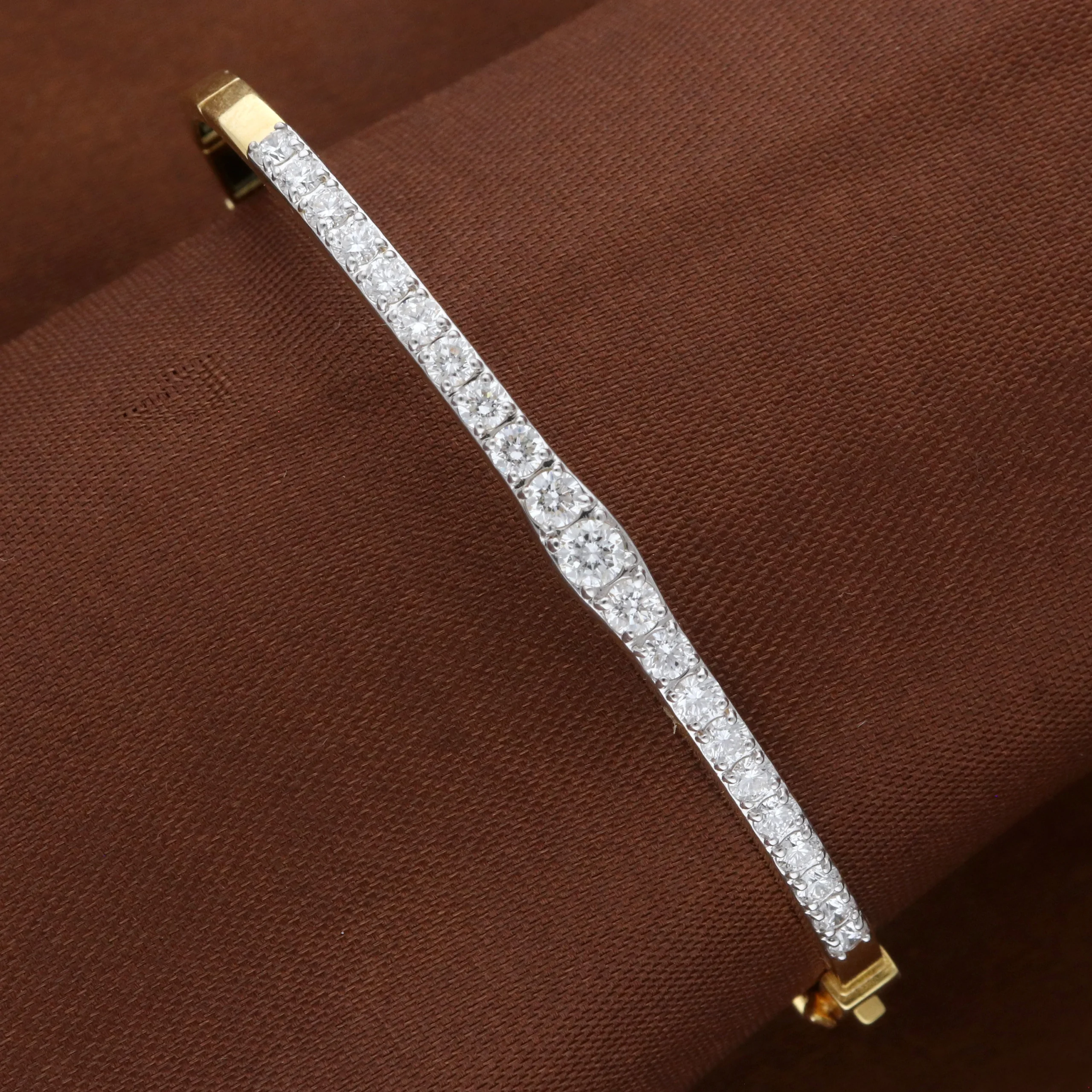 Diamond Line Spring Bracelet | BR14
